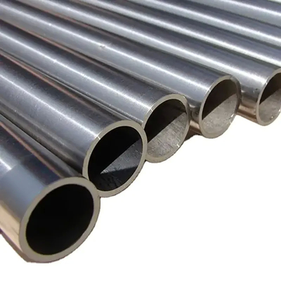 Tubos de caldeira de pressão redondos laminados a quente, com extremos roscados, simplesmente dobrados - aço ligado