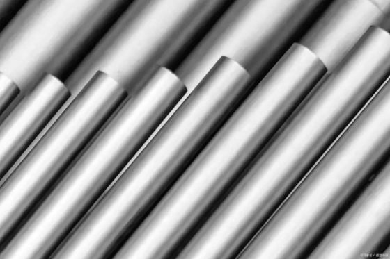 Metallurgicamente estável Duração criogénica Resistente a fossa Resistente ao sulfeto de hidrogénio Resistente à fadiga