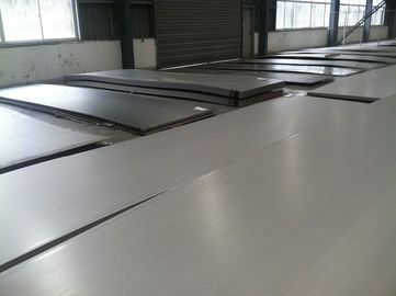 Placa de aço preto polida 2B Superfície laminada a frio para folhas de metal de bobina de aço carbono