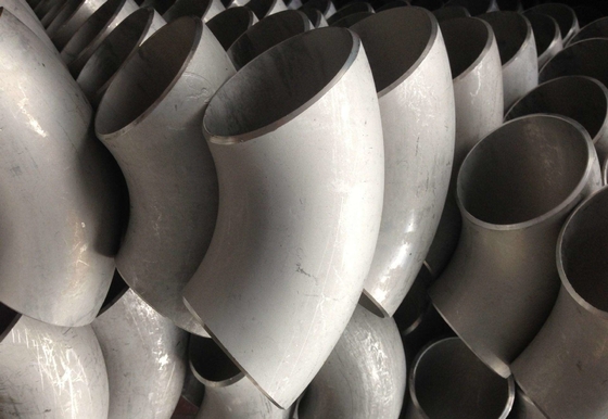 Aço de liga 6&quot; do conector da tubulação da soldadura de extremidade SCH80 cotovelo de 90 graus
