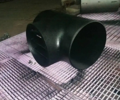 Cerca Tee OD 8" de Monel 400 ASTM/UNSP N04400 PESO 4mm personalizados