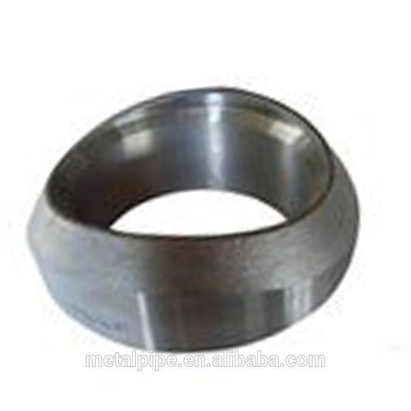 Forged Alloy Steel Pipe Fittings Equal Shape Corrosion Resistance Welding Connection