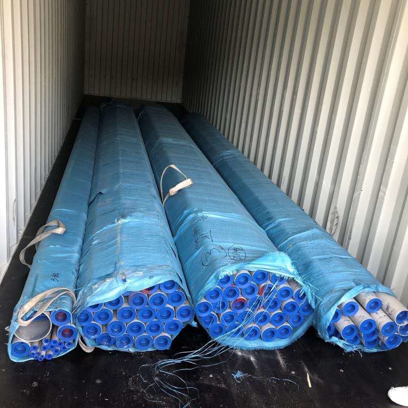 ASTM A333 Gr.6 Seamless Low Temperature Steel Pipe with Black Painting