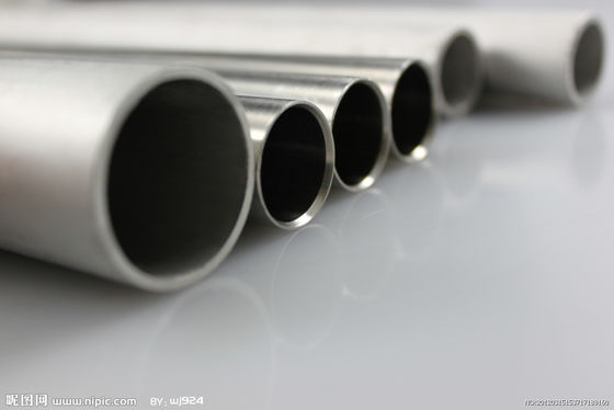 Círculo oco exterior de pequeno diâmetro feito sob encomenda do aço carbono da tubulação do ferro da espessura de parede 2.5mm do círculo 10mm 5mm da tubulação de aço sem emenda